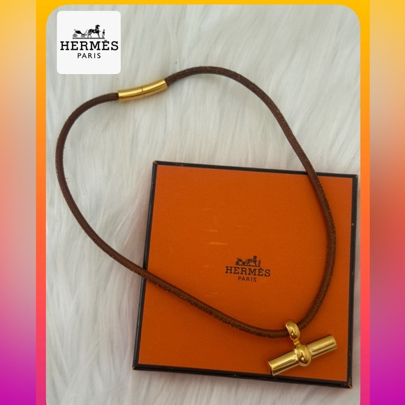 HERMÉS Glenan Leather Gold Tone Necklace/ Choker - Picture 1 of 6